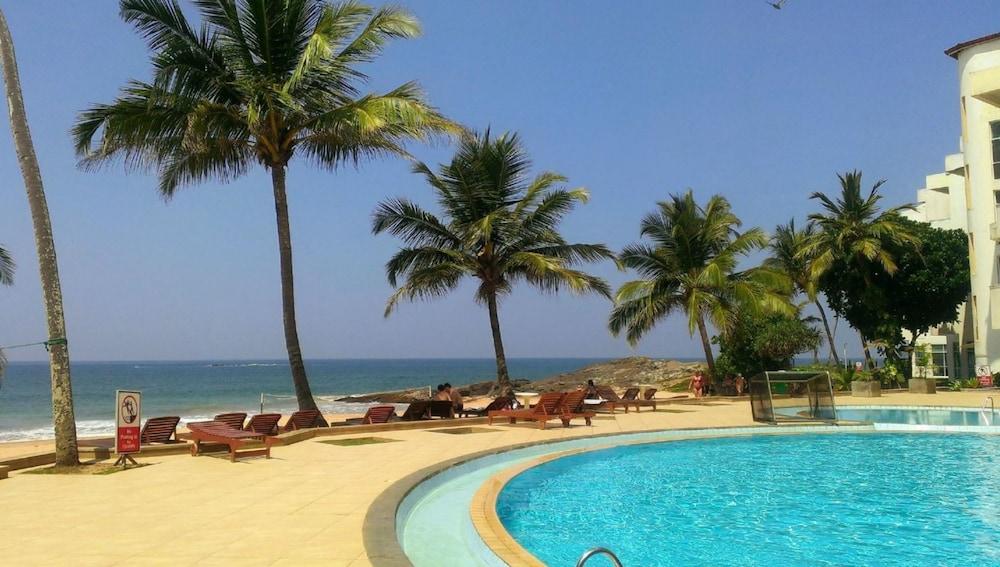 Induruwa Beach Resort المظهر الخارجي الصورة